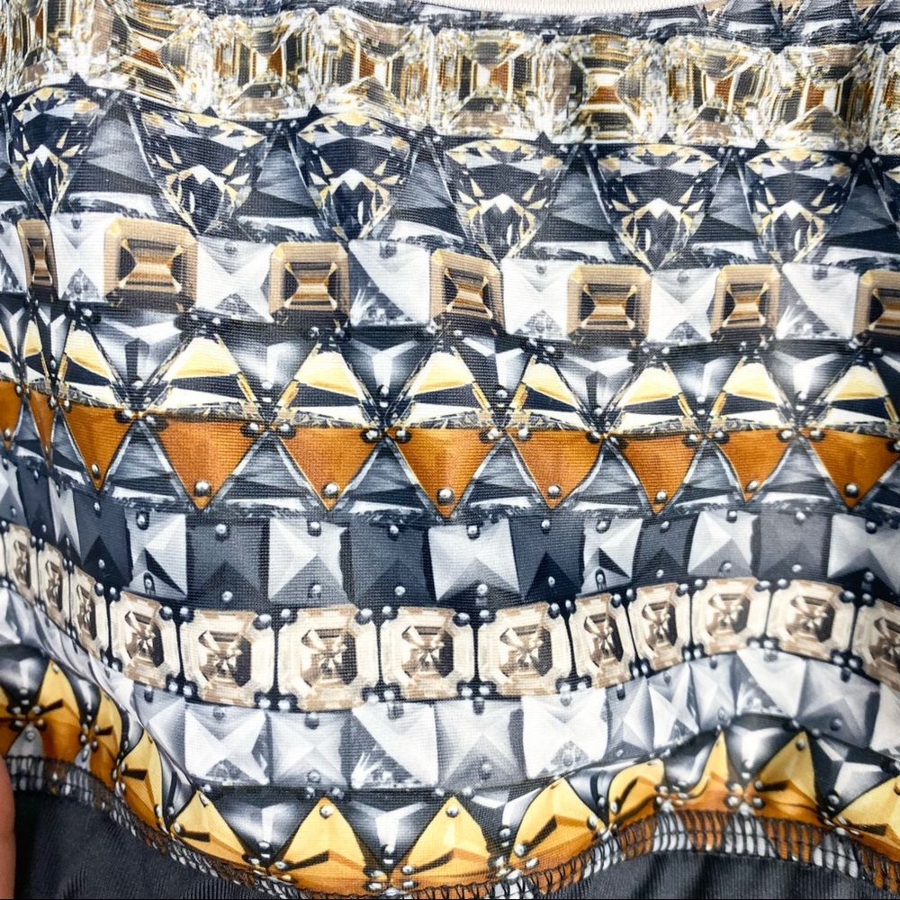 Jewel Pattern Print Racerback Sports Bra - Picture 3 of 6